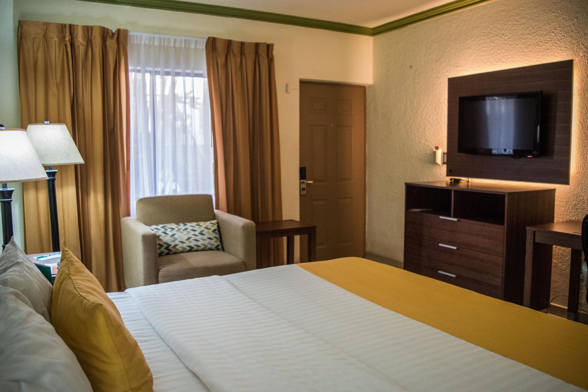 Quality Inn Ciudad Obregón Extérieur photo