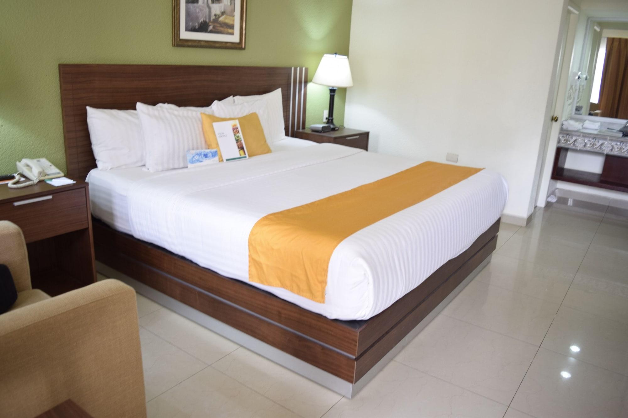 Quality Inn Ciudad Obregón Extérieur photo
